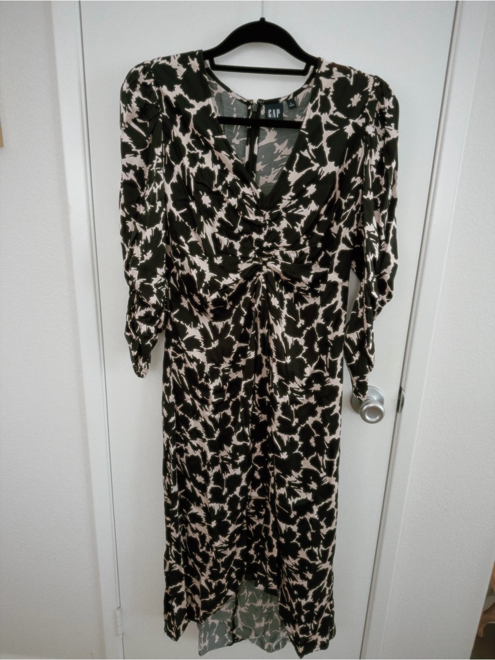 GAP Black and Cream Abstract-Print Midi Dress